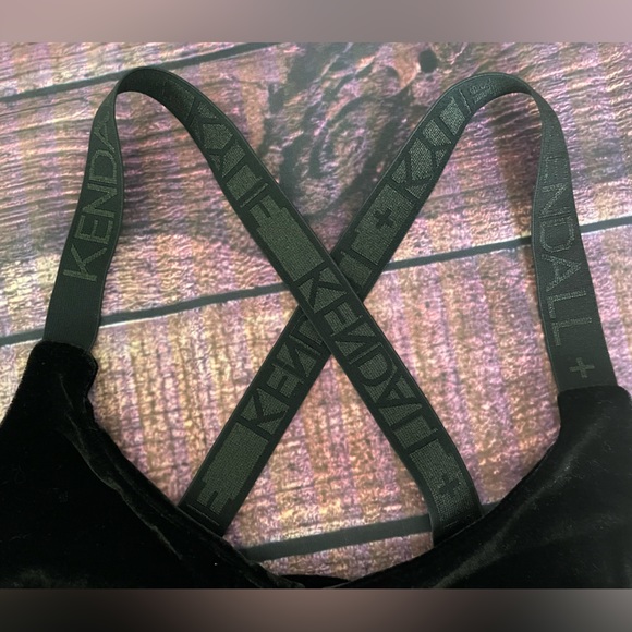 Kendall + Kylie Velvet Top - Picture 7 of 9